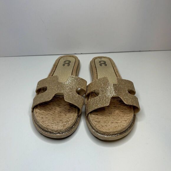 Cindy Claire Studded Jewel Rubber Flat Sandals Slip On Slides Womens Designer - Picture 2 of 9